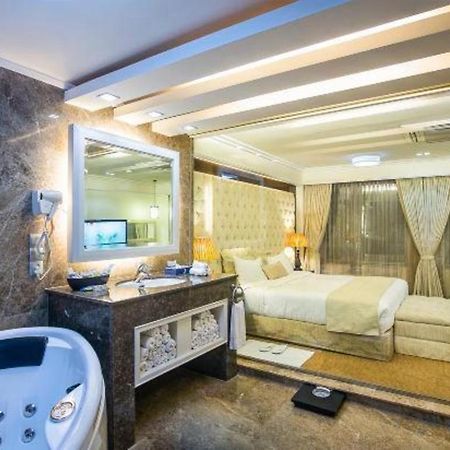 Hotel Agrabad Chittagong Ngoại thất bức ảnh